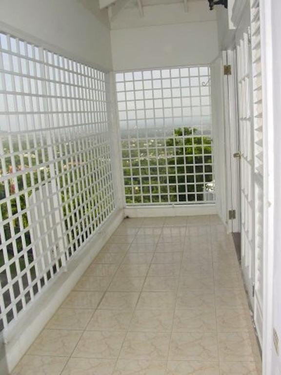 Hill Top Kingston Jamaica 部屋 写真
