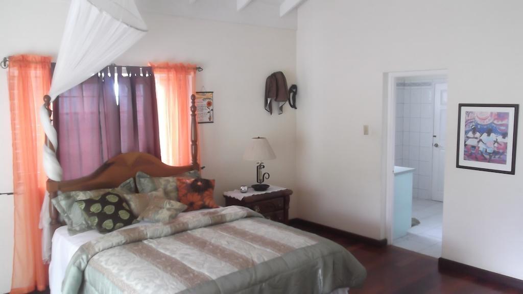 Hill Top Kingston Jamaica 部屋 写真
